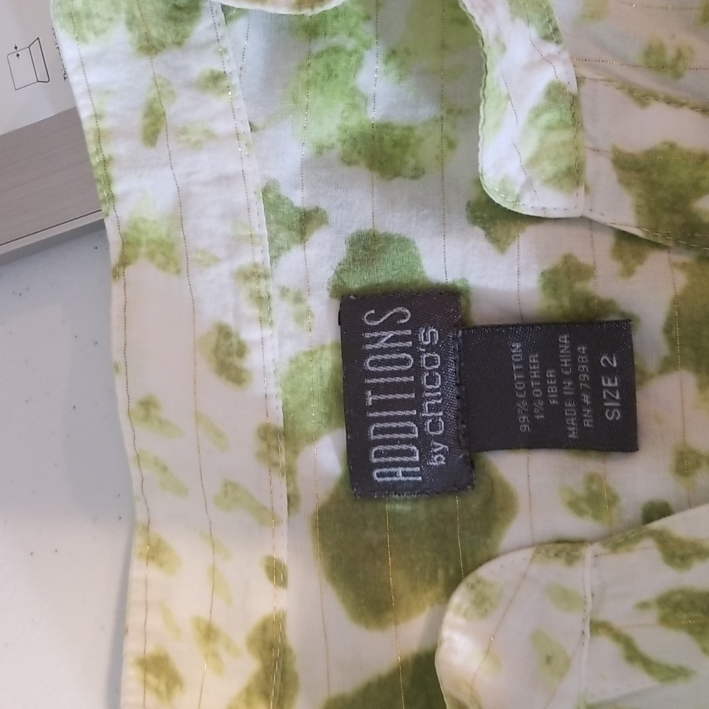 Additions By Chico's White 3/4 Sleeves With Green Animal Print Size 12 - Picture 5 of 5